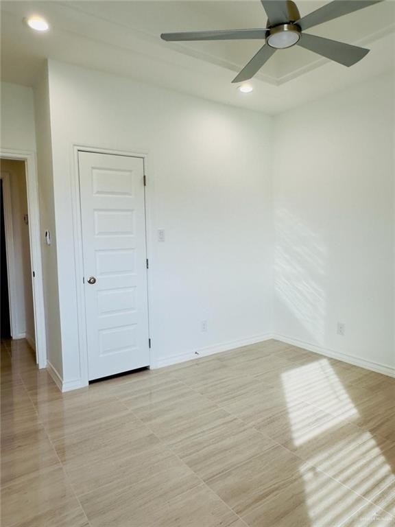 805 N Clarence Avenue - Photo 10