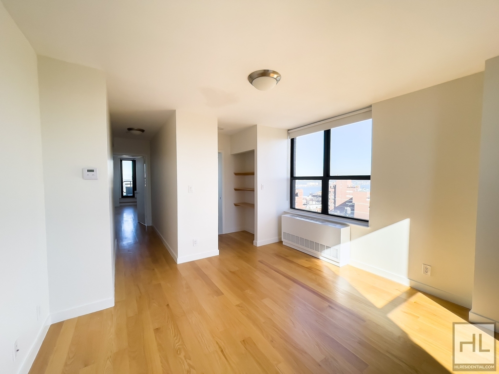 West 87th Street - Photo 15