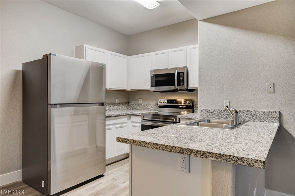 2181 Hussium Hills Street - Photo 7