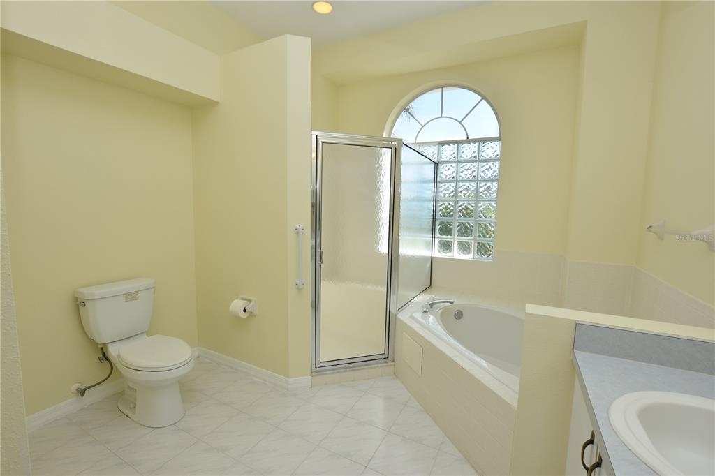 7047 Hazeltine Circle - Photo 15