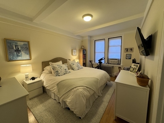 210 East 68th Street - Photo 1