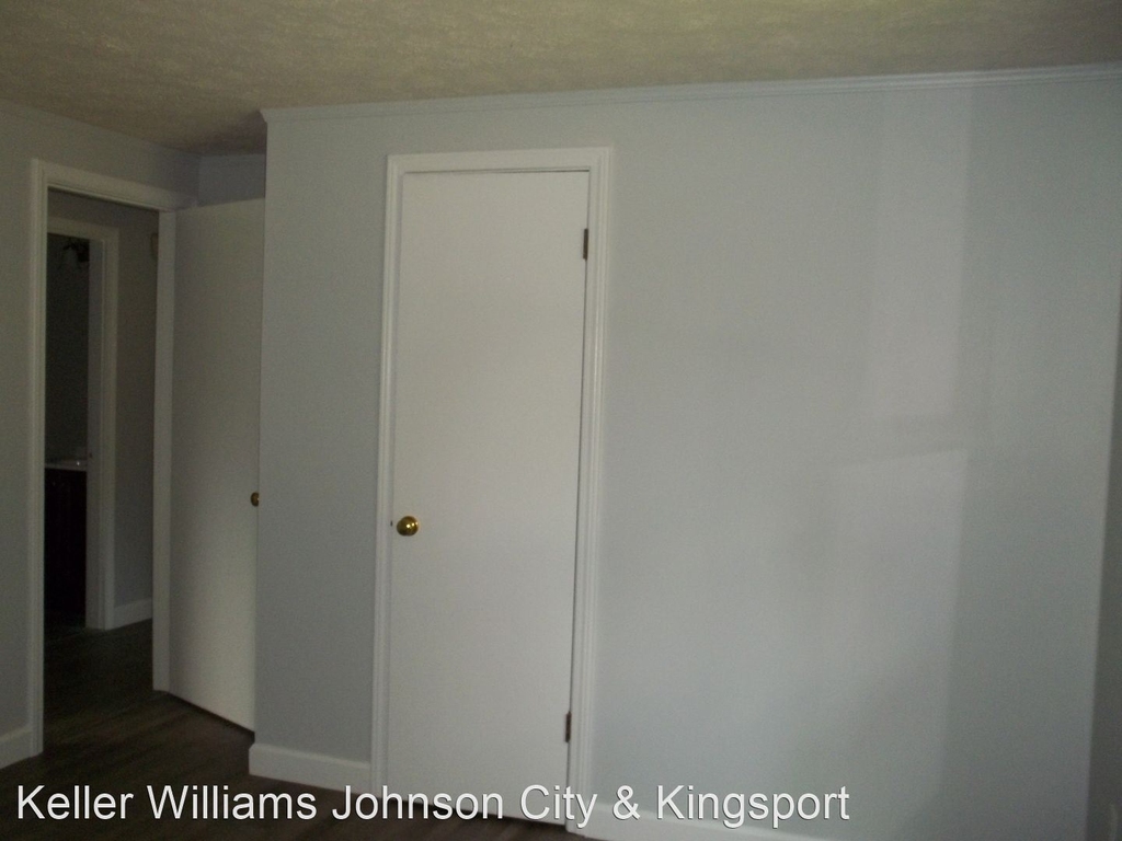 2025 Diana Road - Photo 11