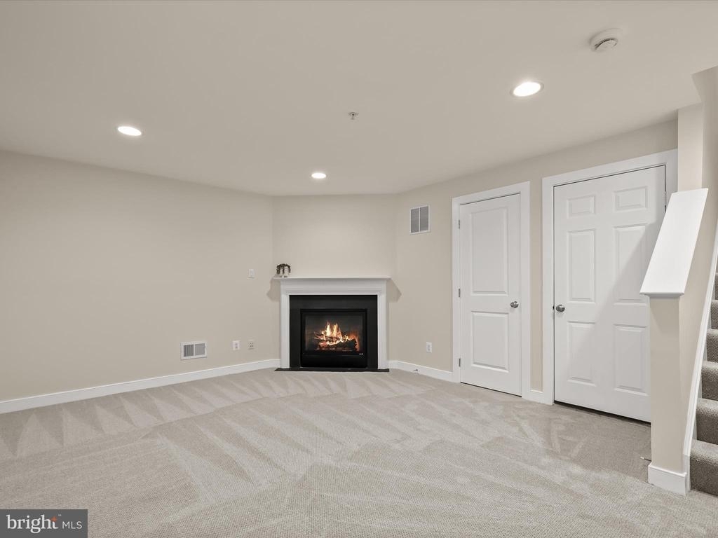 2356 Cobble Hill Ter - Photo 11