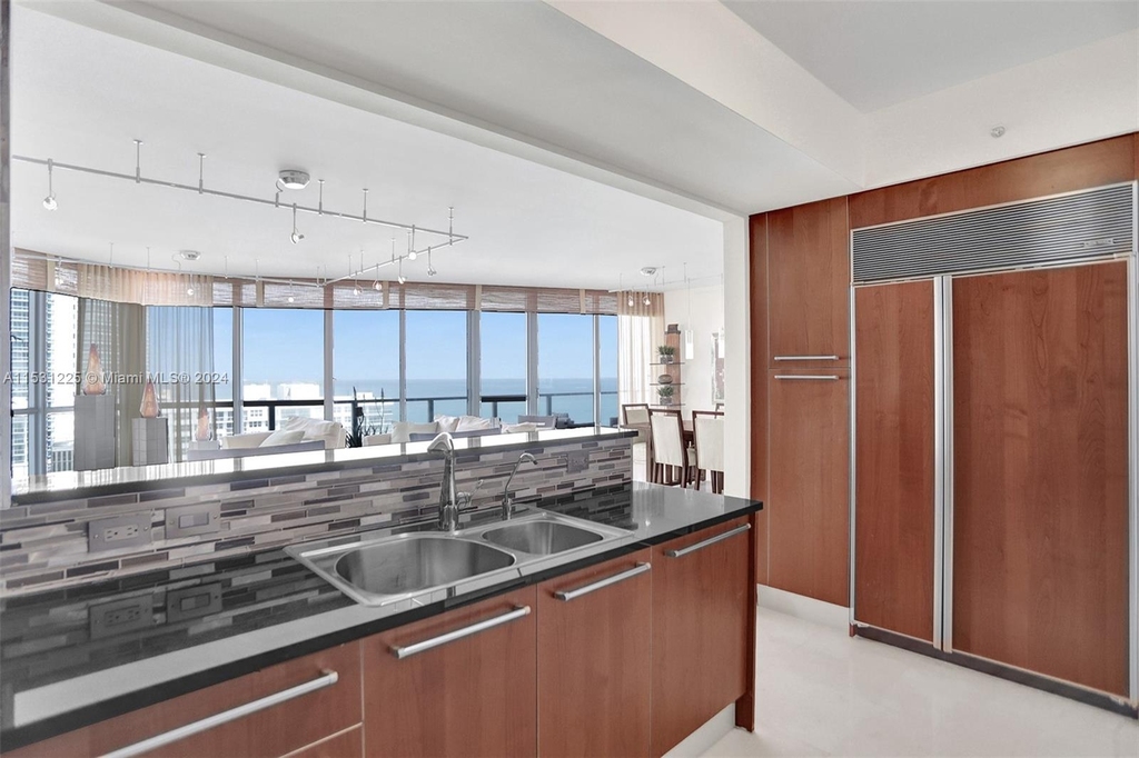 3101 S Ocean Dr - Photo 15