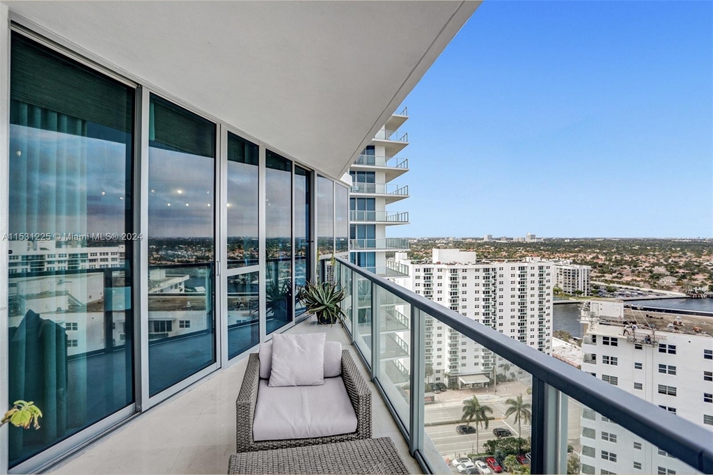 3101 S Ocean Dr - Photo 1