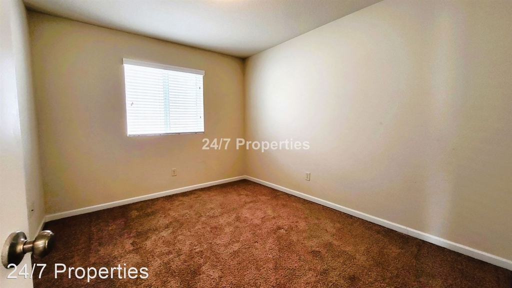 13802 Se Taralon Dr - Photo 17