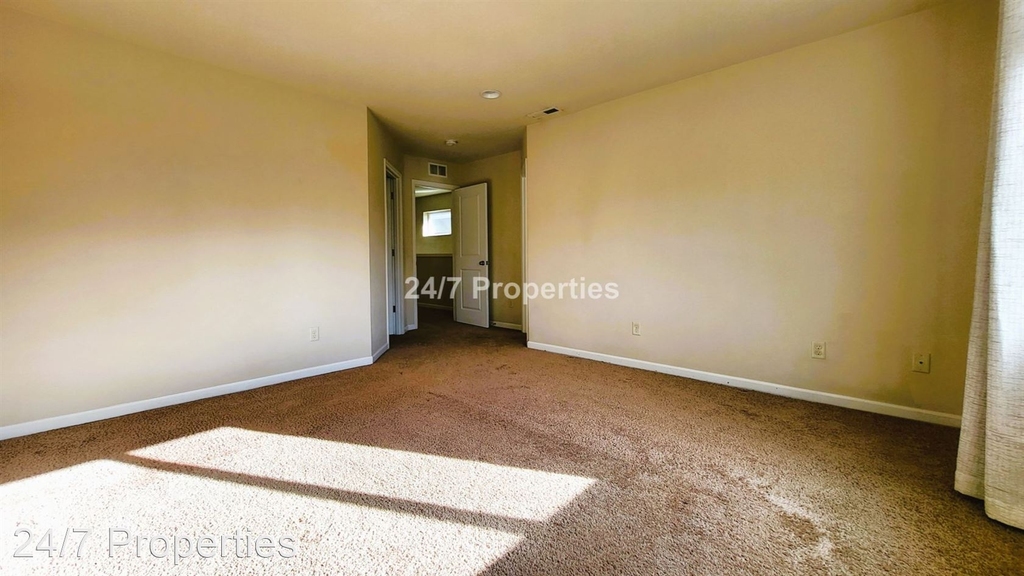 13802 Se Taralon Dr - Photo 6