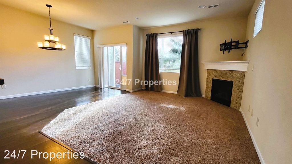 13802 Se Taralon Dr - Photo 1