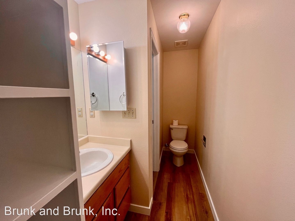 1321 N Chestnut Street - Photo 14