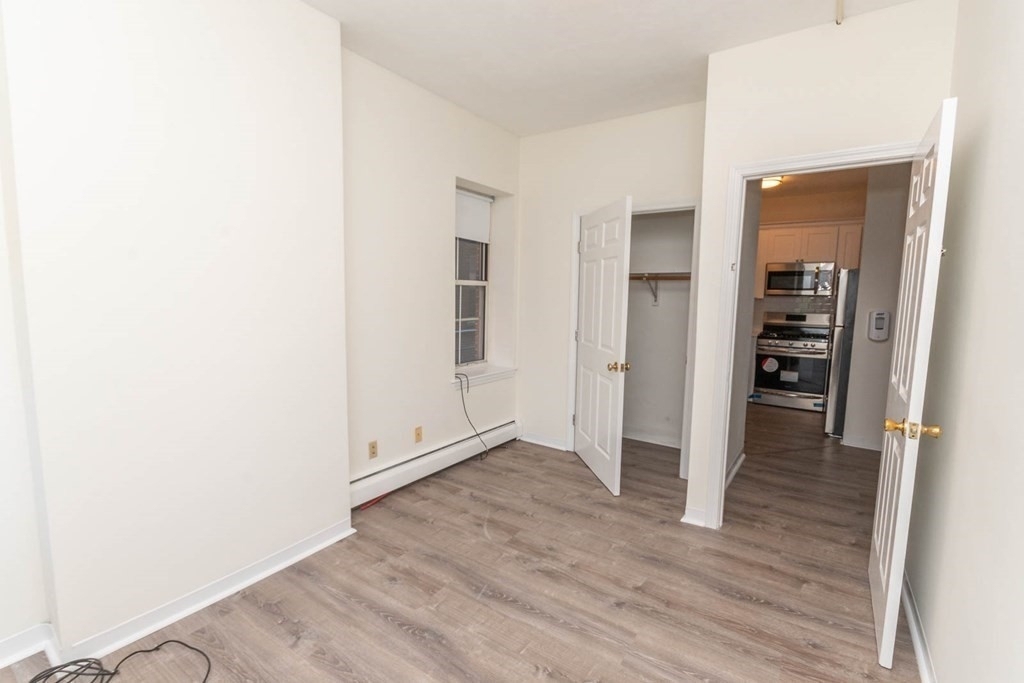 475 Dudley St. - Photo 2