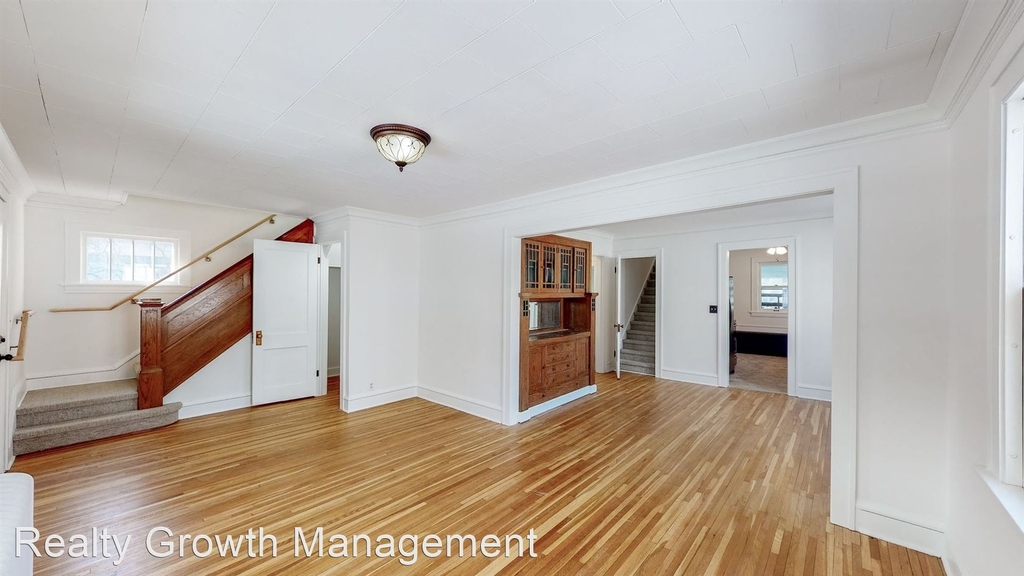 715 2nd St Nw - Photo 5