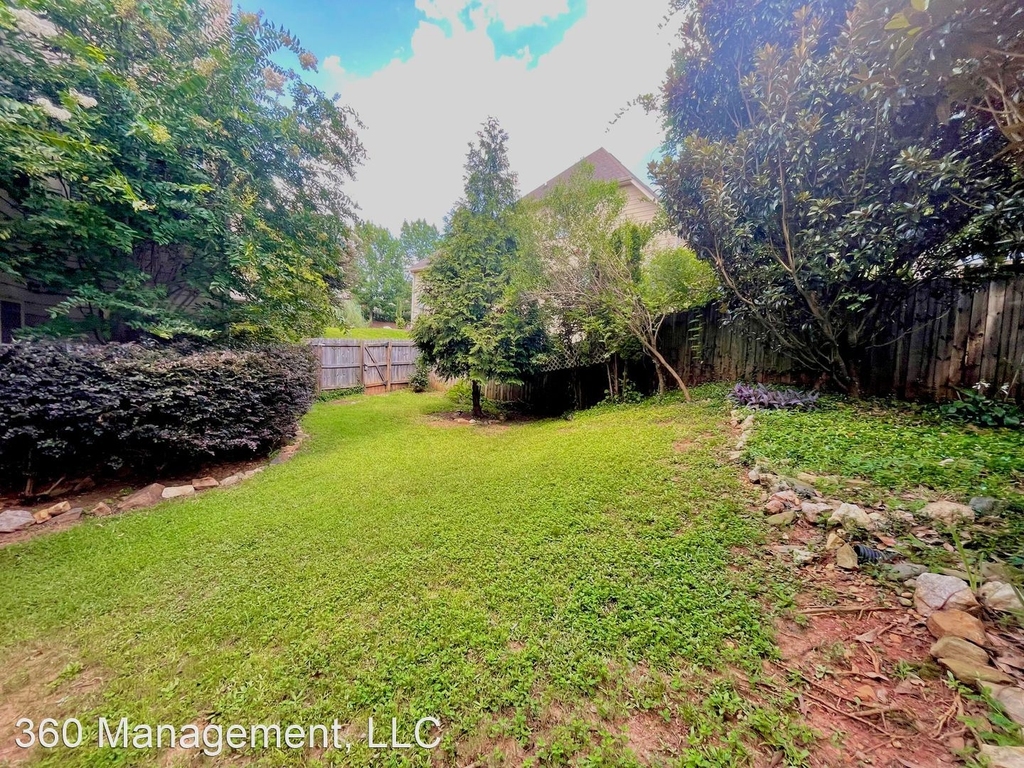 253 Solamere Lane - Photo 15