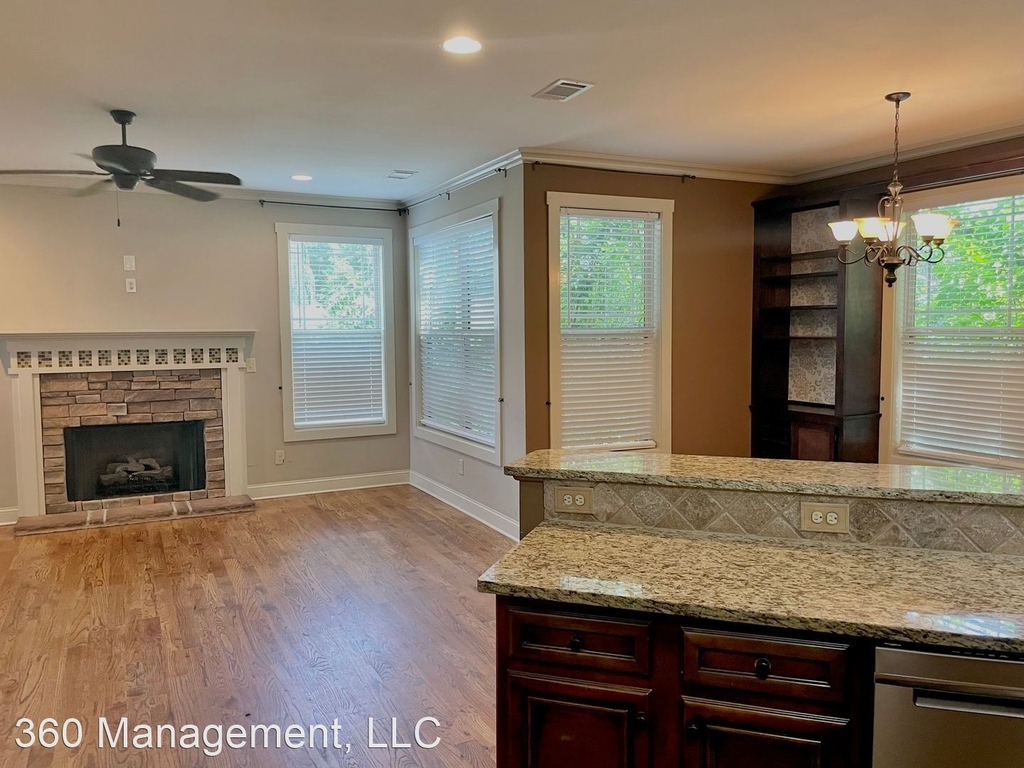 253 Solamere Lane - Photo 5