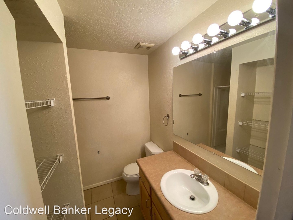 13270 Candelaria Rd. Ne - Photo 14