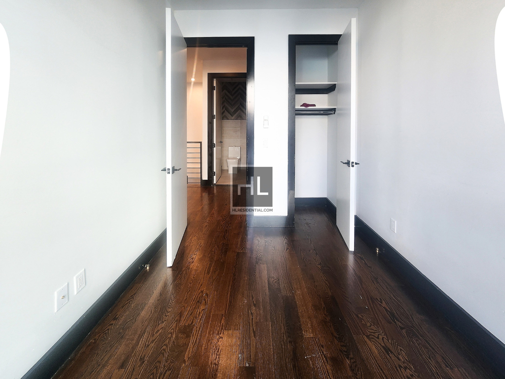 340 Irving Avenue - Photo 6