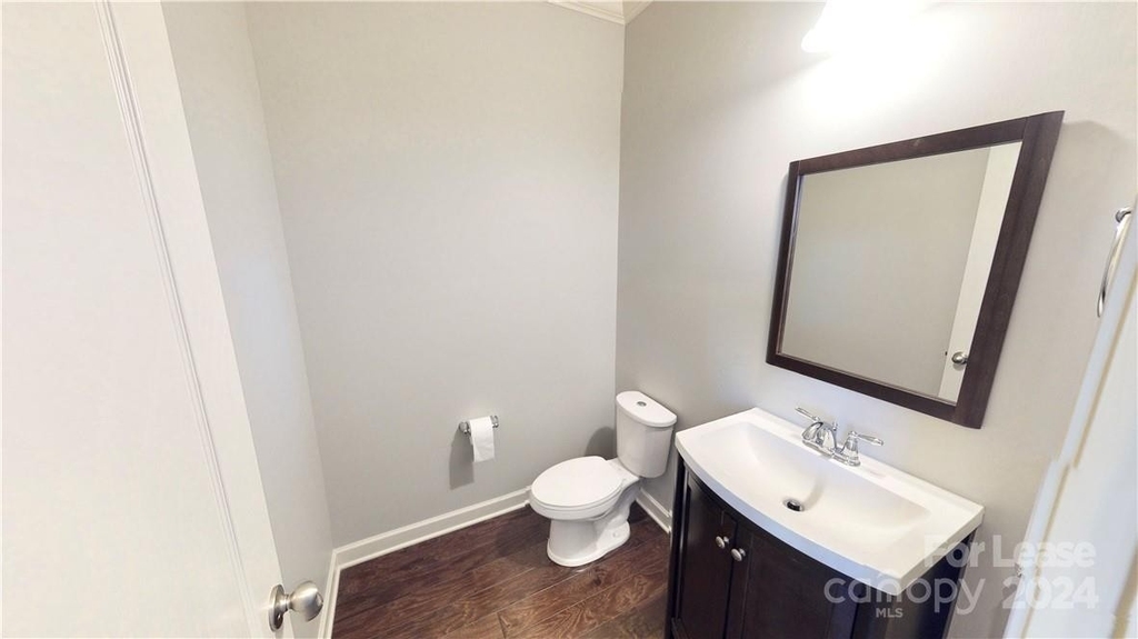 808 Benmore Circle - Photo 14