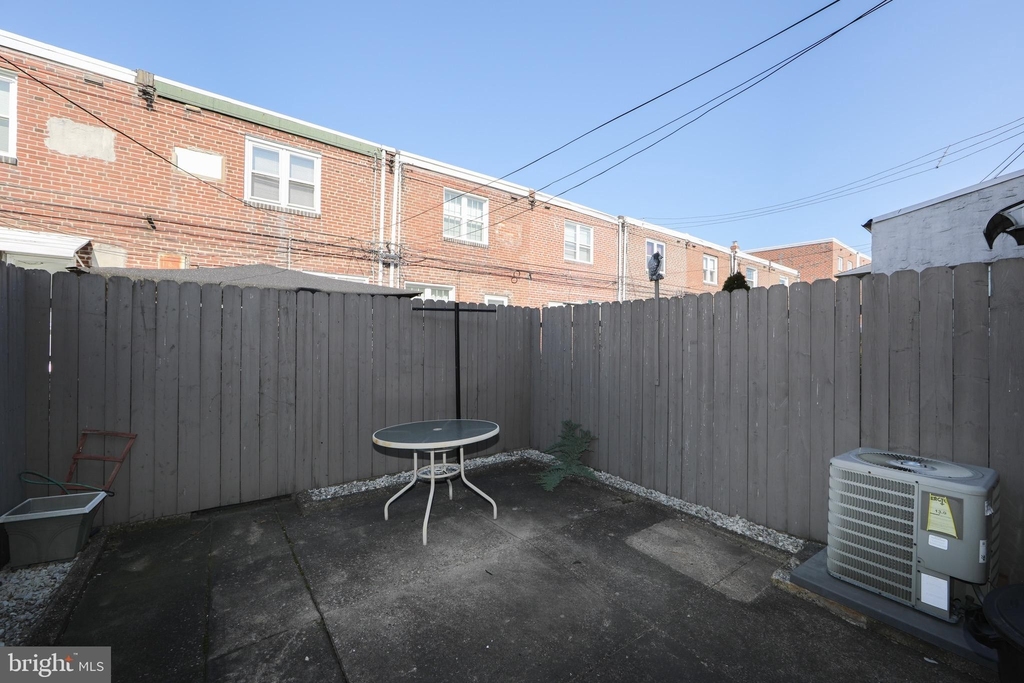 3634 Livingston Street - Photo 36