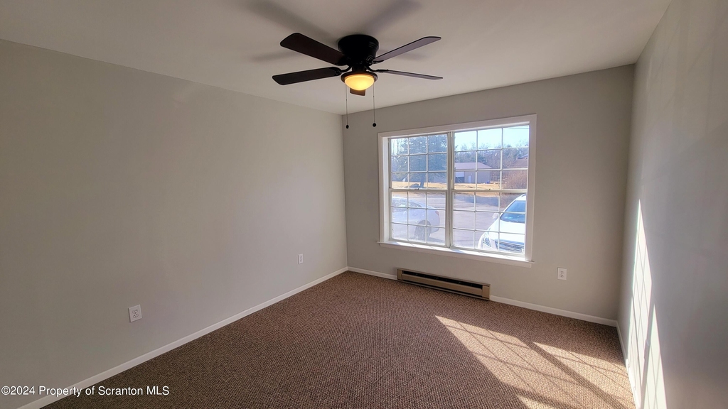 903 Sibley Avenue - Photo 8