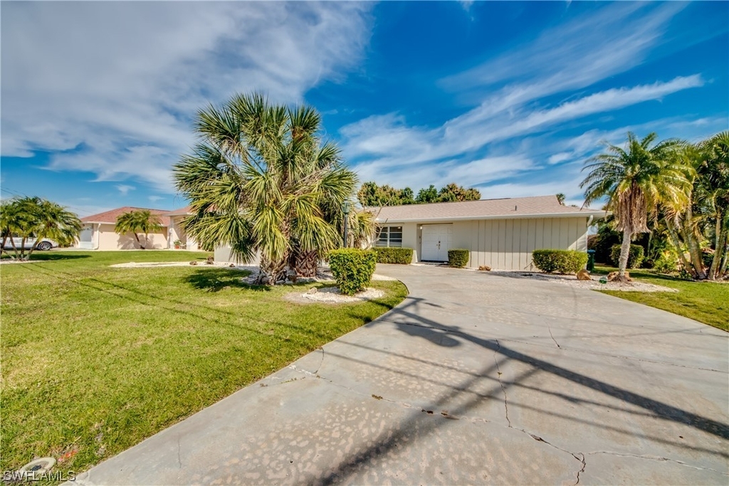 3727 Palm Tree Boulevard - Photo 1