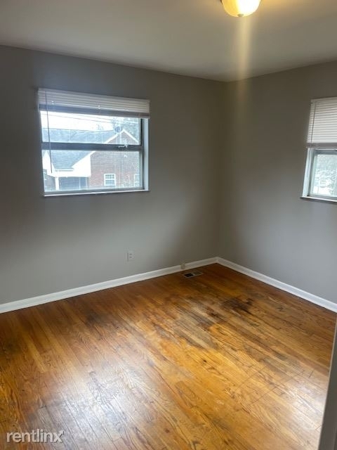 2636 Linden Ave - Photo 14