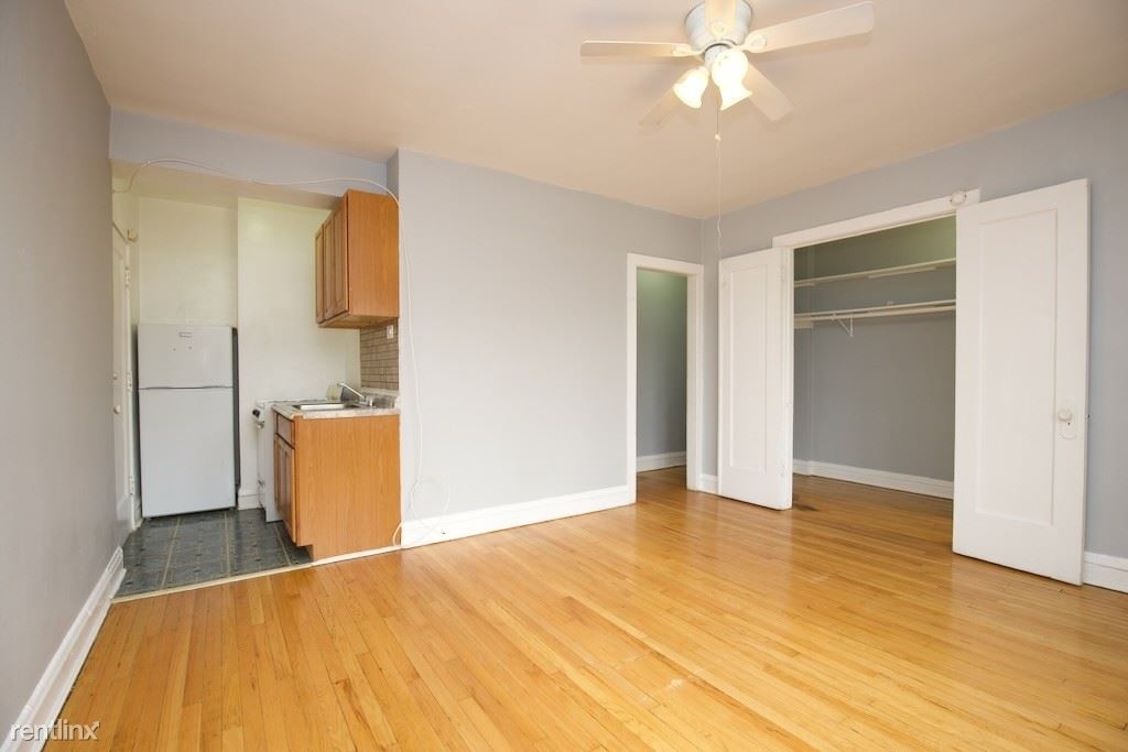 4602 N. Beacon, Unit C-6 - Photo 6