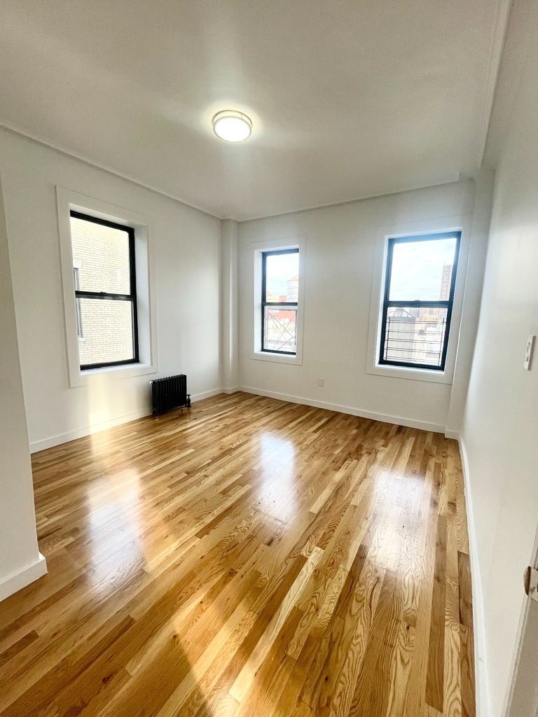 550 West 157th Street - Photo 0