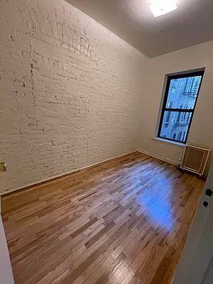 220 East 29th Street - Photo 14