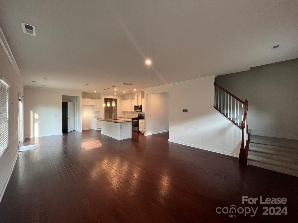 5911 Fenway Drive - Photo 2