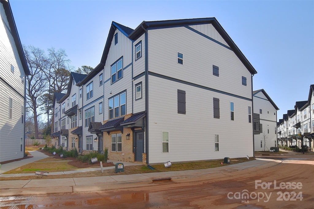 5029 Nestling Spring Street - Photo 1