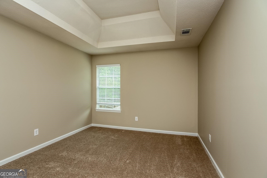 585 Jake Trail - Photo 11