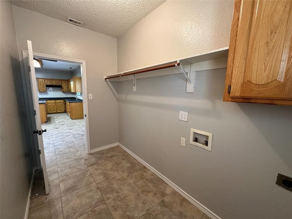 3013 Creek Valley Drive - Photo 34