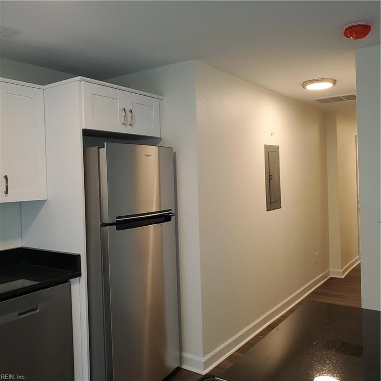 1444 W 41st Street - Photo 26