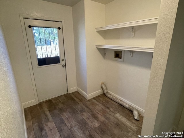 135 E Villaret Blvd - Photo 11