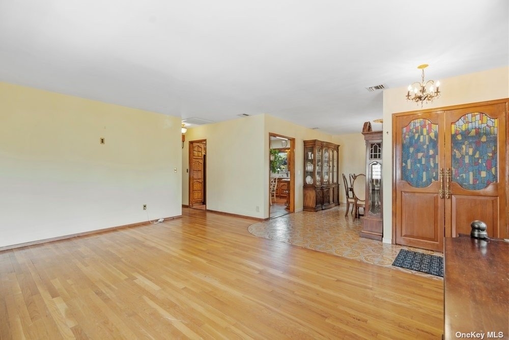 45 Nassau Avenue - Photo 2