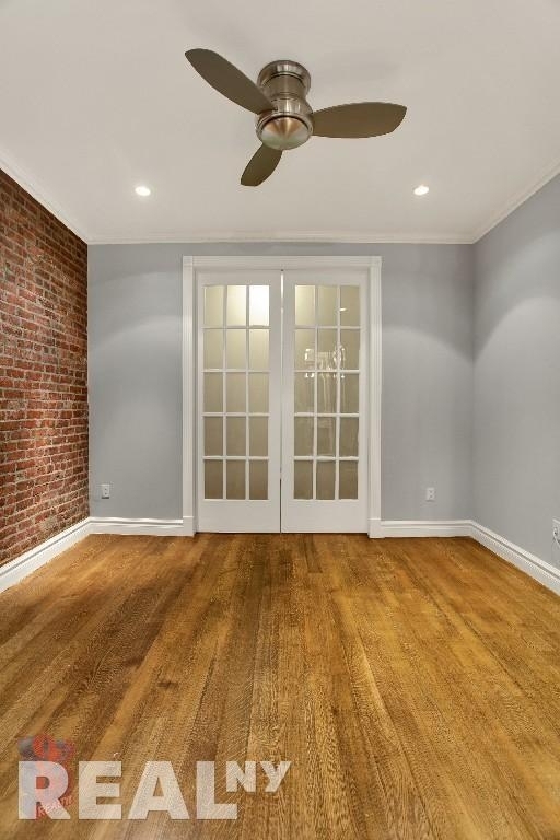 219 East 28th Street - Photo 1