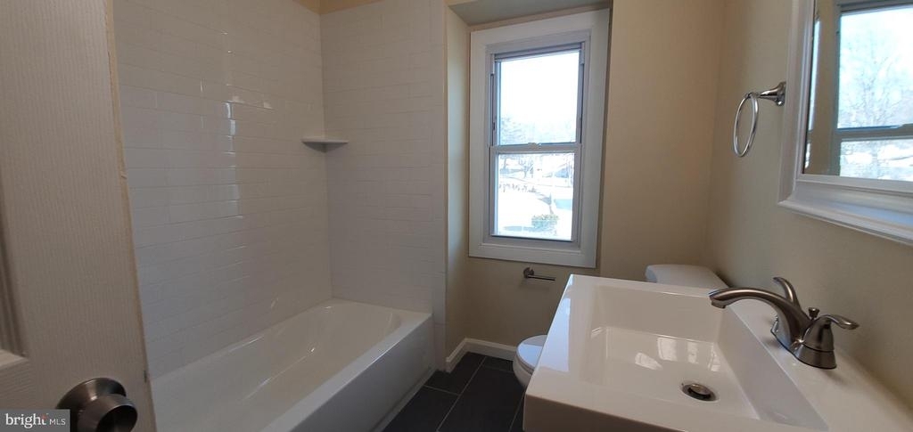 5706 Leiden Rd - Photo 10