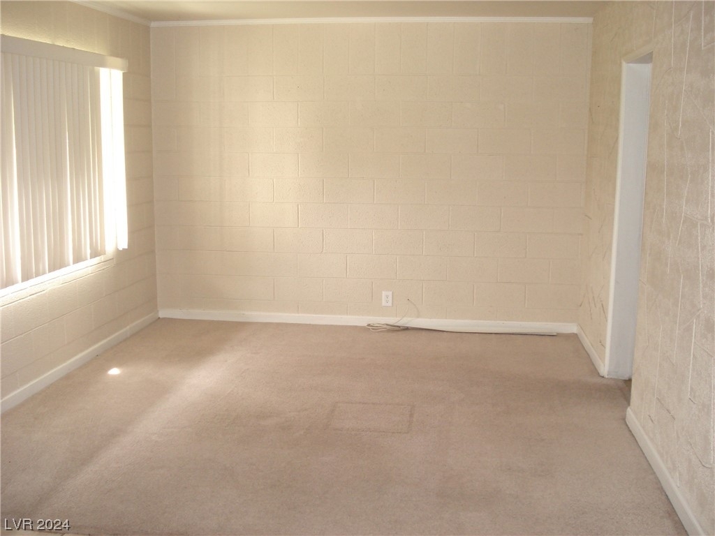 600 Essex East Drive - Photo 3