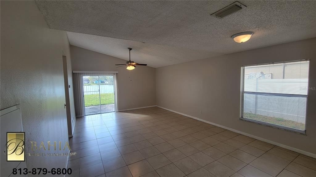 1715 Brandon Trace Avenue - Photo 2