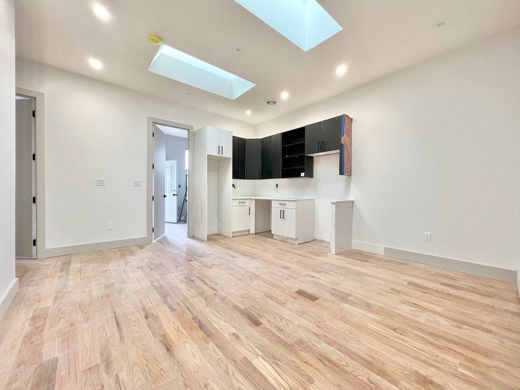 18-20 Dekalb Avenue - Photo 4