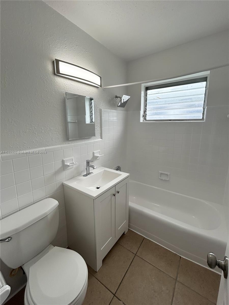 12416 Ne 12th Ct - Photo 10