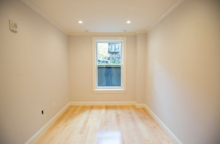 296 Beacon - Photo 10