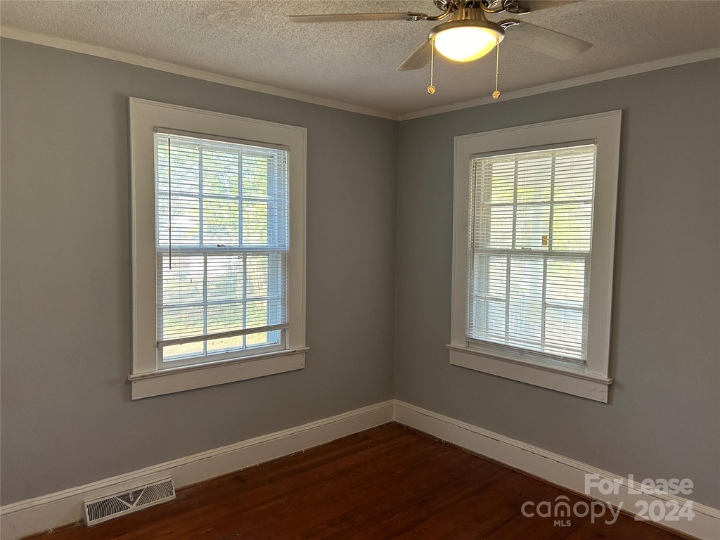 4100 Avalon Avenue - Photo 17