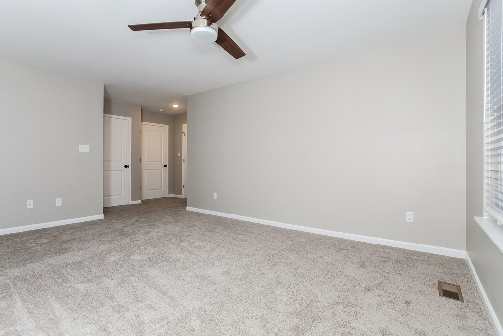 2059 Sarah Drive - Photo 8