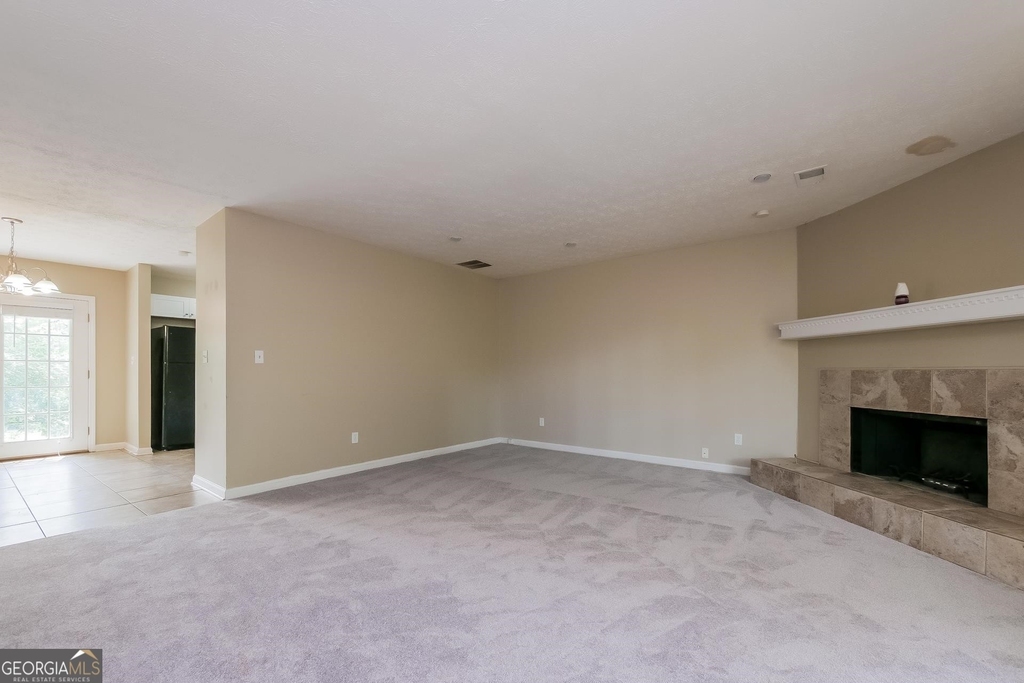 8202 Winewood Court - Photo 3