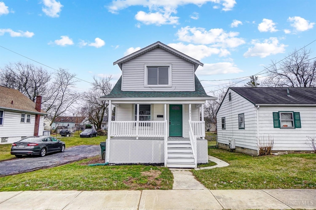 1941 Cordova Avenue - Photo 1