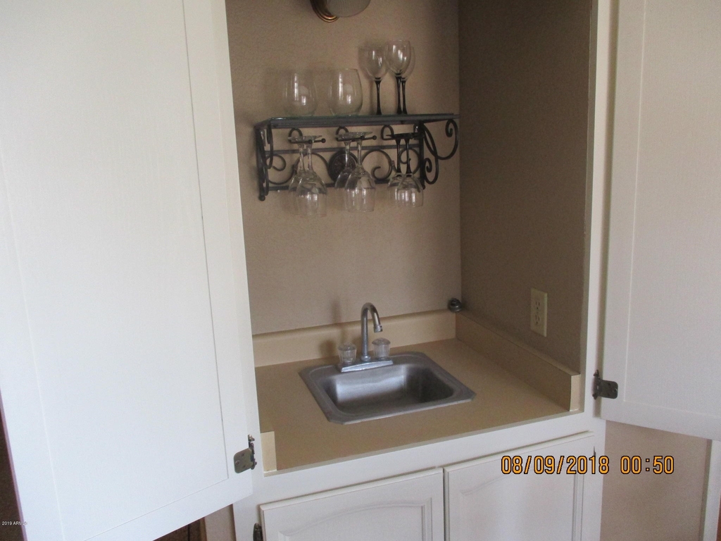 8202 N 21st Drive - Photo 6