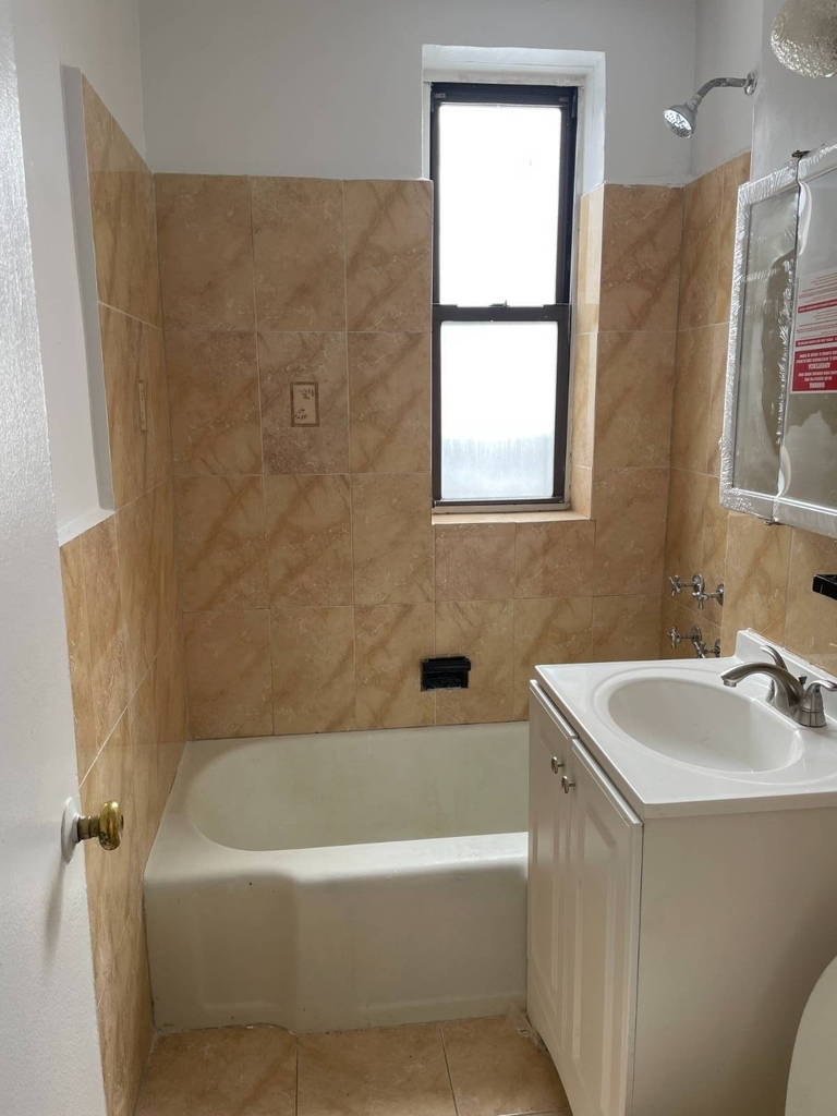 4385 Vireo Ave - Photo 4