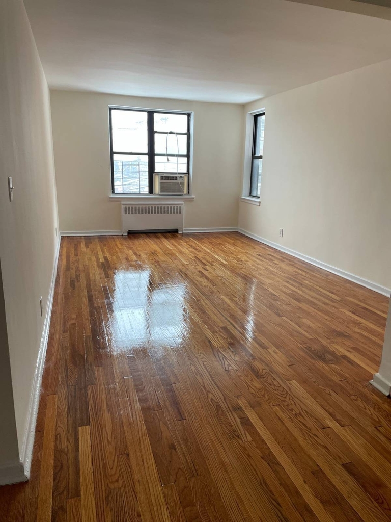 4385 Vireo Ave - Photo 2
