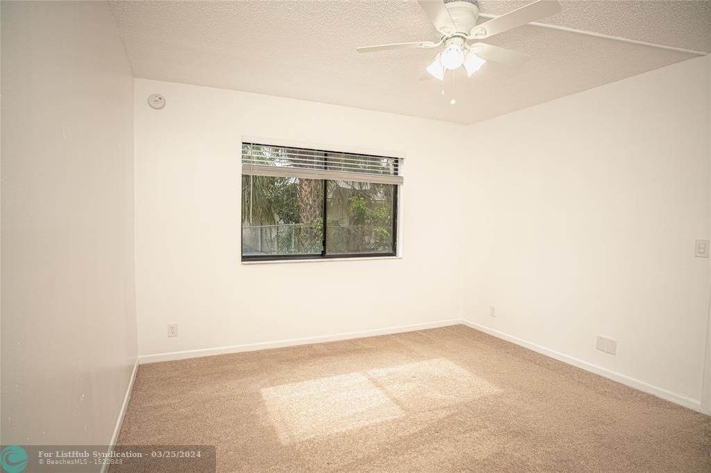 8512 Nw 35th Ct - Photo 10