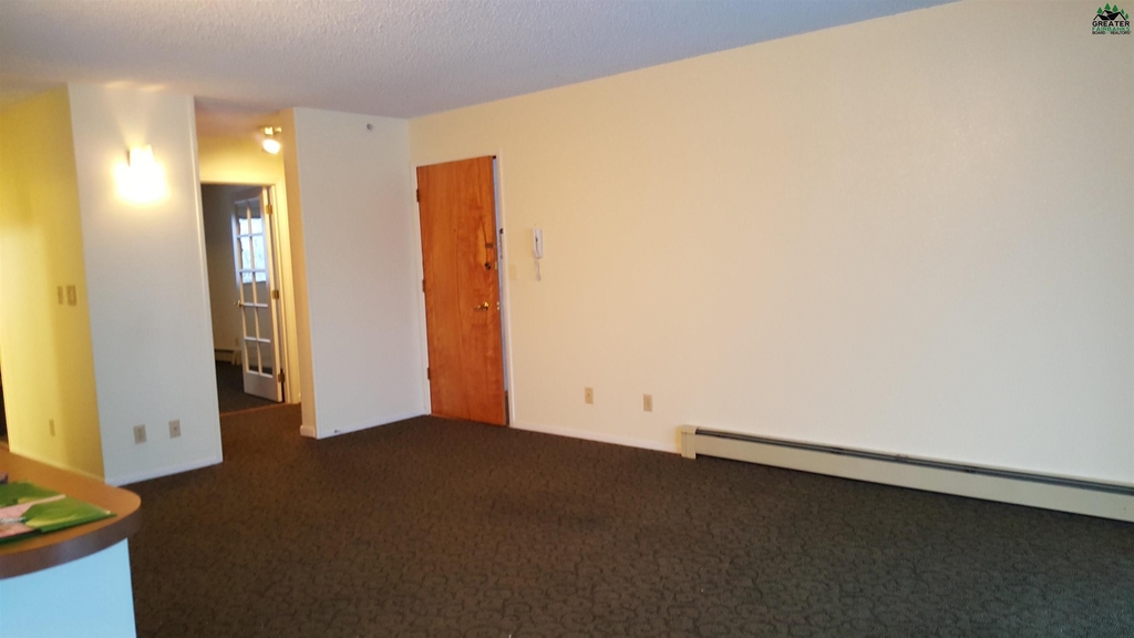 1020 Turner St #305 - Photo 1